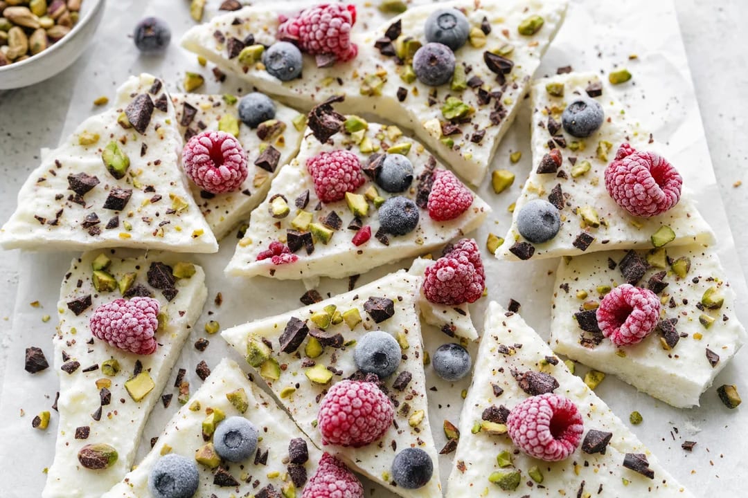 Frozen Greek Yogurt Protein Bark