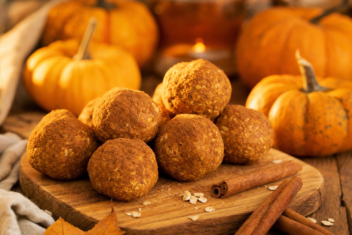 Pumpkin Spice Protein Bites